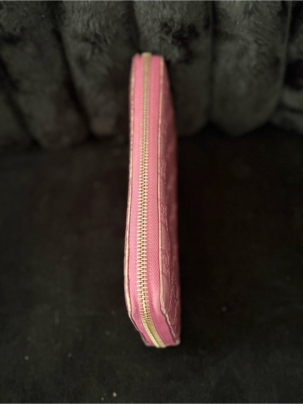 Gucci Pink Guccissima Zip-Around Wallet with Heart Charm - Picture 5 of 12